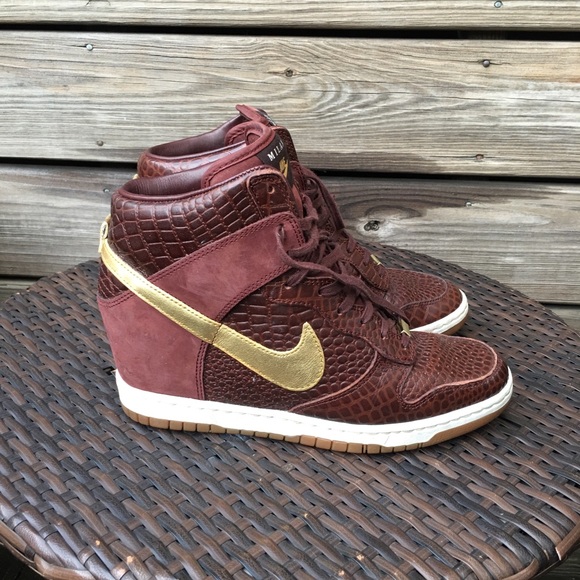 nike dunk sky hi 2021